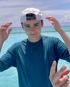 Noah Schnapp : noah-schnapp-1643486371.jpg