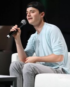 Noah Schnapp : noah-schnapp-1654514917.jpg