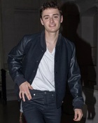 Noah Schnapp : noah-schnapp-1655569138.jpg