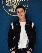 Noah Schnapp : noah-schnapp-1666996297.jpg