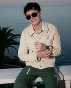 Noah Schnapp : noah-schnapp-1696516047.jpg