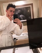 Noah Schnapp : noah-schnapp-1697558852.jpg