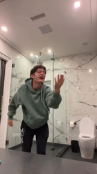 Noah Schnapp : noah-schnapp-1718095599.jpg