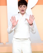 Noah Schnapp : noah-schnapp-1741329925.jpg