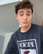 Noah Schnapp : noah-schnapp-1741366588.jpg