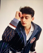 Noah Schnapp : noah-schnapp-1742402525.jpg