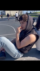 Noah Schnapp : noah-schnapp-1742609139.jpg