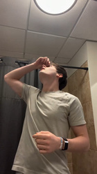 Noah Schnapp : noah-schnapp-1742996701.jpg