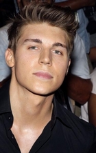 Nolan Gerard Funk : nolan-funk-1342553592.jpg