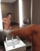 Nolan Gerard Funk : nolan-gerard-funk-1660192381.jpg