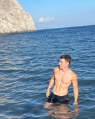 Nolan Gerard Funk : nolan-gerard-funk-1664677442.jpg