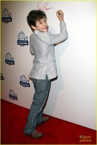 Nolan Gould : nolan-gould-1376152874.jpg