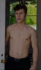 Nolan Gould : nolan-gould-1480618341.jpg