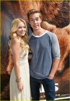 Olivia Holt : TI4U1404923869.jpg