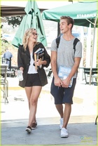 Olivia Holt : TI4U1412347669.jpg