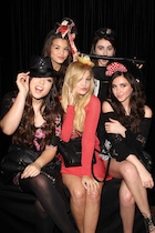 Olivia Holt : TI4U1446409204.jpg