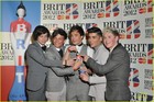One Direction : one-direction-1329949588.jpg