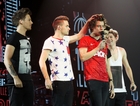 One Direction : one-direction-1364805517.jpg