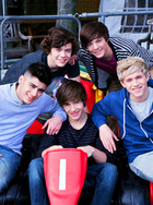 One Direction : one-direction-1405965512.jpg