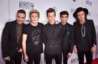One Direction : one-direction-1427387519.jpg