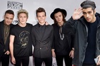 One Direction : one-direction-1427387532.jpg