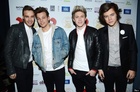 One Direction : one-direction-1427579429.jpg