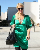 Paris Hilton : paris-hilton-1322607176.jpg