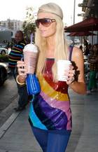 Paris Hilton : parishilton_1254265976.jpg