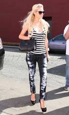 Paris Hilton : parishilton_1254936734.jpg