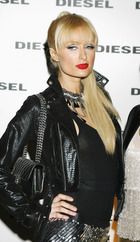 Paris Hilton : parishilton_1260044867.jpg