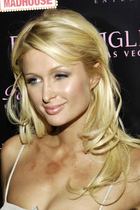 Paris Hilton : parishilton_1260044984.jpg