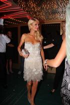 Paris Hilton : parishilton_1261338196.jpg