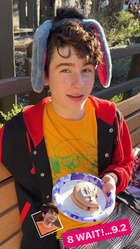 Paxton Booth : paxton-booth-1700220877.jpg