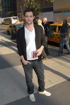 Penn Badgley : pennbadgley_1197754812.jpg