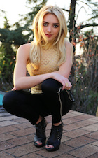 Peyton List : peyton-list-1454096725.jpg