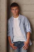 Peyton Meyer : peyton-meyer-1380984800.jpg