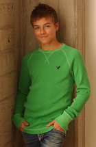 Peyton Meyer : peyton-meyer-1393858790.jpg