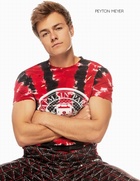 Peyton Meyer : peyton-meyer-1528986960.jpg