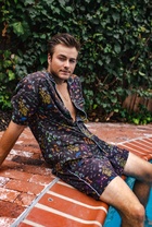 Peyton Meyer : peyton-meyer-1633899794.jpg