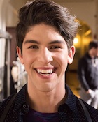 Rahart Adams : rahart-adams-1444607761.jpg