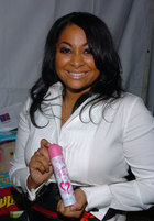 Raven-Symoné : TI4U_u1140566383.jpg