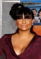 Raven-Symoné : raven-symon-1349483817.jpg