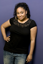 Raven-Symoné : raven-symon-1349483839.jpg