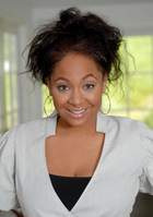 Raven-Symoné : raven-symon-1350502348.jpg