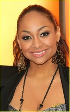 Raven-Symoné : raven_symone_1309972422.jpg