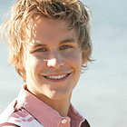 Rhys Wakefield : rhys_wakefield_1170003135.jpg