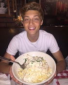 Ricky Garcia : ricky-garcia-1501655761.jpg