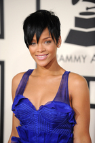 Rihanna : rihanna-1326482830.jpg