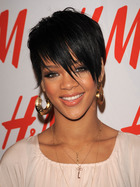 Rihanna : rihanna-1326482937.jpg