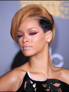 Rihanna : rihanna-1330000336.jpg